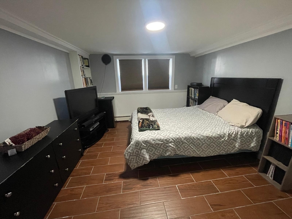 1 bed, 1 bath apartment for rent at 7 Susan Rd Unit 2, Easton — photo 7 of 16