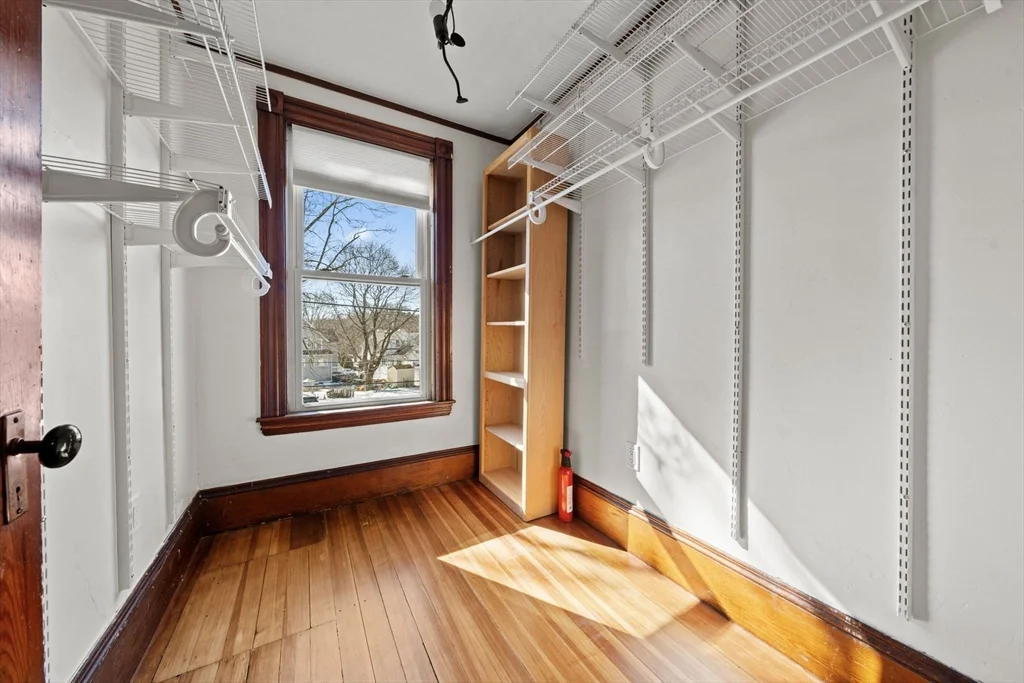 3 bed, 2 bath apartment for rent at 7 Sweetser Ave, Reading — photo 11 of 34
