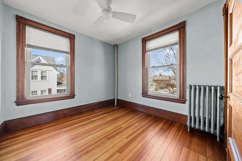 3 bed, 2 bath apartment for rent at 7 Sweetser Ave, Reading — photo 15 of 34