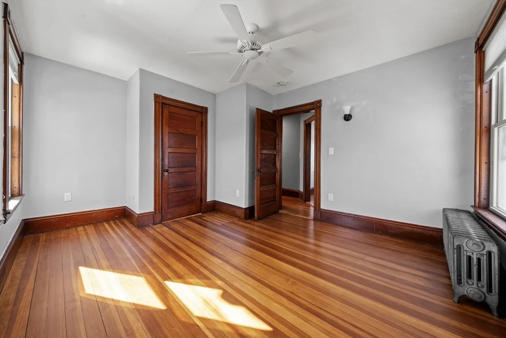 3 bed, 2 bath apartment for rent at 7 Sweetser Ave, Reading — photo 14 of 34