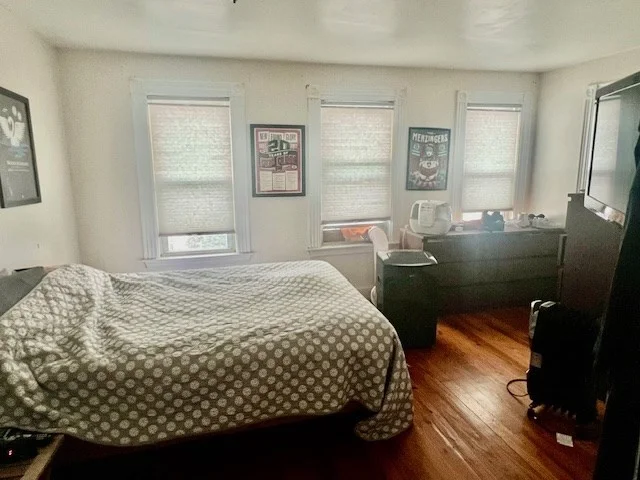 1 bed, 1 bath apartment for rent at 7 Taylor St Unit 3, Medford — photo 3 of 6