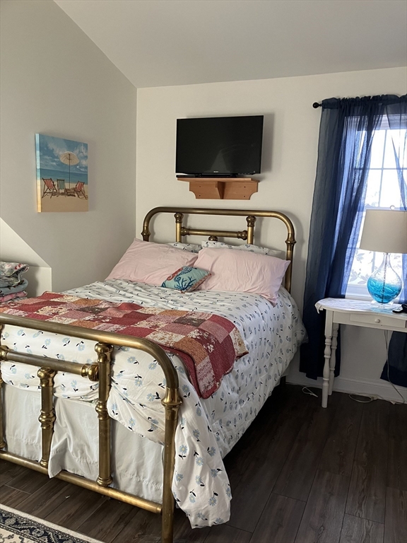 2 bed, 1 bath apartment for rent at 7 Tecumseh Ave Unit 7, Marshfield — photo 6 of 6