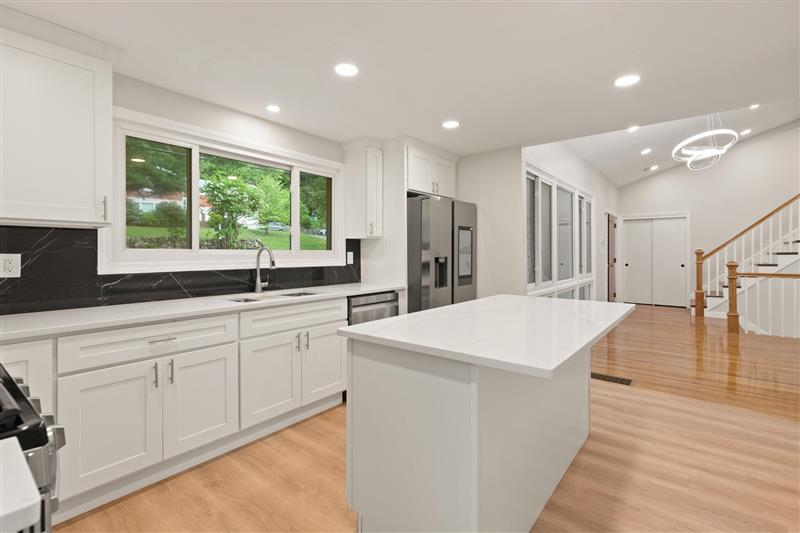 5 bed, 2 bath apartment for rent at 7 Thornberry Rd Unit 1, Winchester