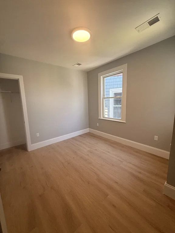 4 bed, 4+ bath apartment for rent at 7 Thornley St Unit 2, Dorchester — photo 3 of 8