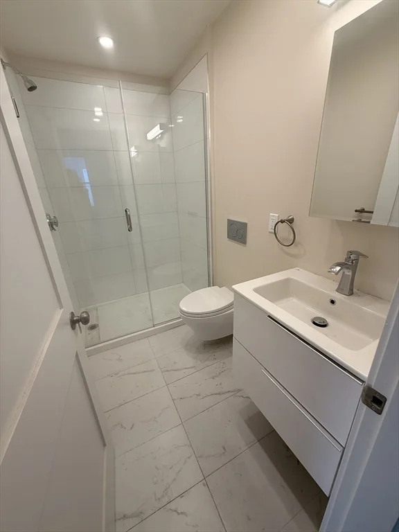 4 bed, 4+ bath apartment for rent at 7 Thornley St Unit 2, Dorchester — photo 5 of 8