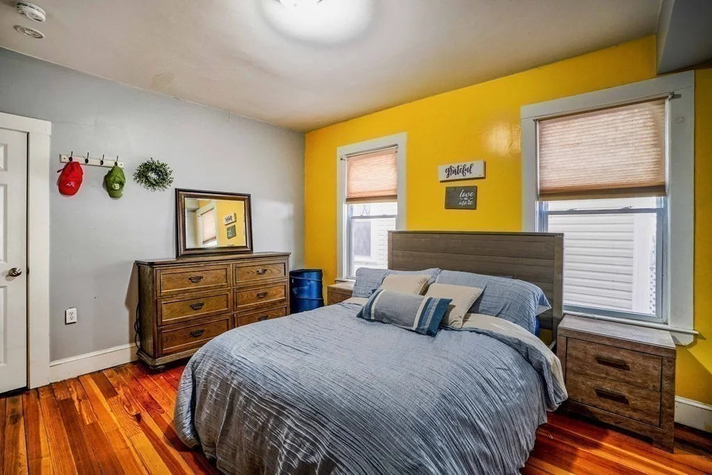 3 bed, 1 bath apartment for rent at 7 Treadway Rd Unit 1, Dorchester — photo 13 of 17