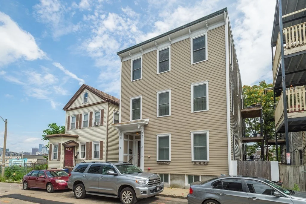 4 bed, 3 bath apartment for rent at 7 Tuckerman St Unit 1, South Boston — photo 12 of 12