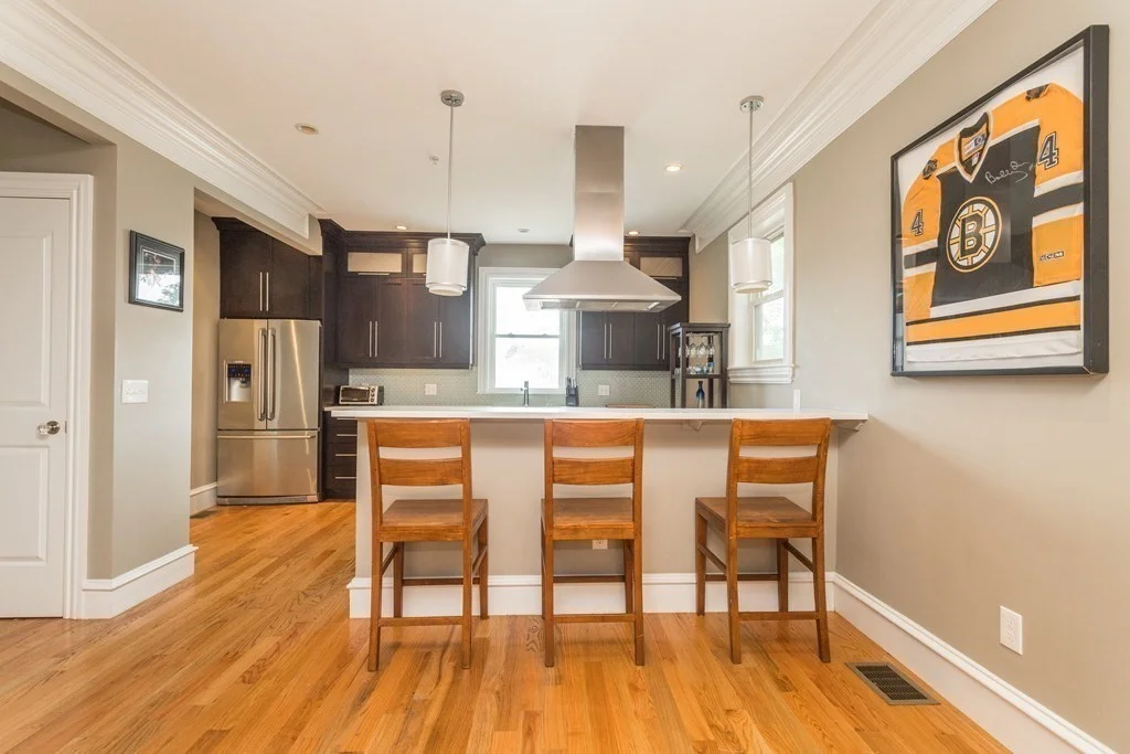 4 bed, 3 bath apartment for rent at 7 Tuckerman St Unit 1A, South Boston — photo 2 of 12