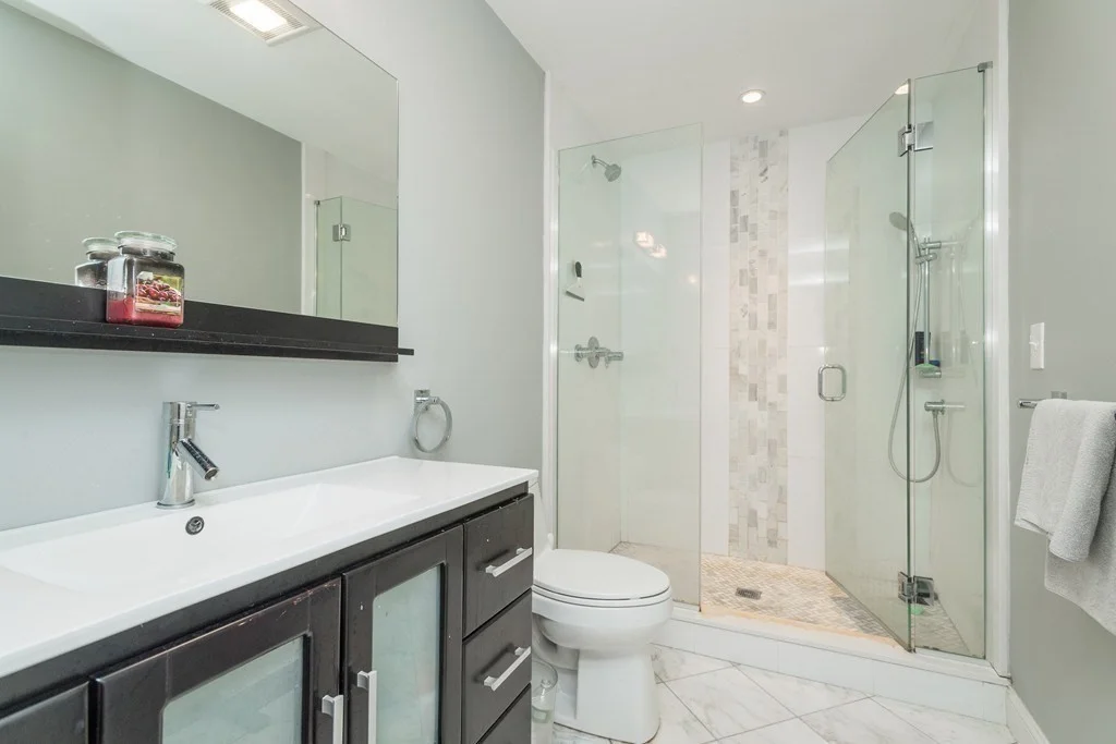 4 bed, 3 bath apartment for rent at 7 Tuckerman St Unit 1A, South Boston — photo 7 of 12