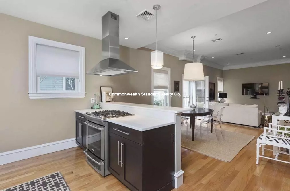 2 bed, 2 bath apartment for rent at 7 Tuckerman Unit 3, South Boston — photo 5 of 18