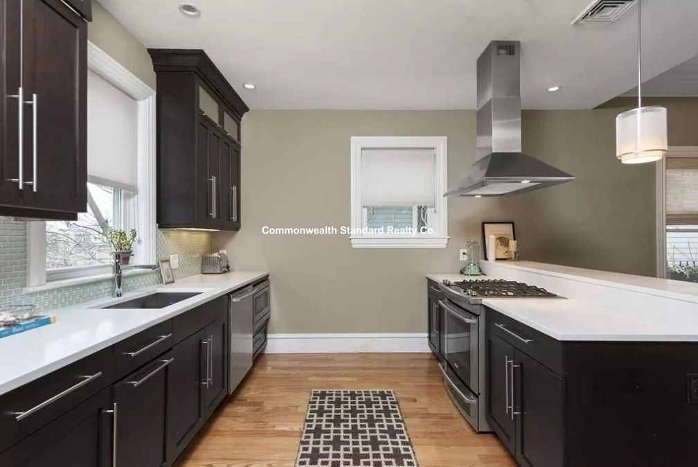 2 bed, 2 bath apartment for rent at 7 Tuckerman Unit 3, South Boston — photo 6 of 18