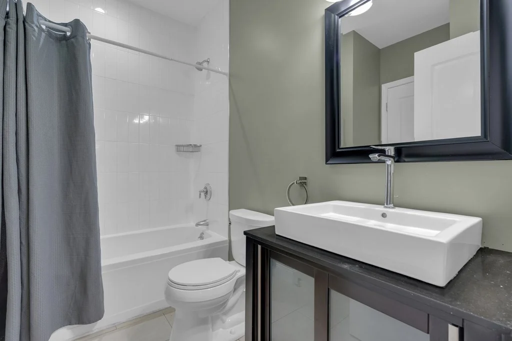 4 bed, 3 bath apartment for rent at 7 Tuckerman Unit A, South Boston — photo 20 of 26