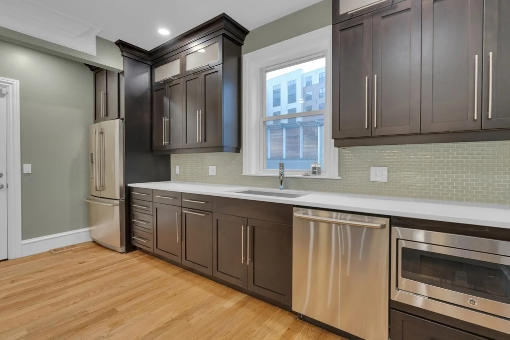 4 bed, 3 bath apartment for rent at 7 Tuckerman Unit A, South Boston — photo 3 of 26