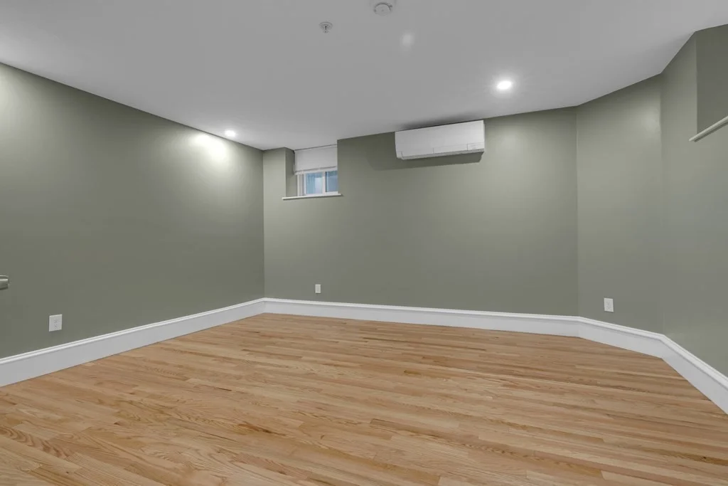 4 bed, 3 bath apartment for rent at 7 Tuckerman Unit A, South Boston — photo 21 of 26