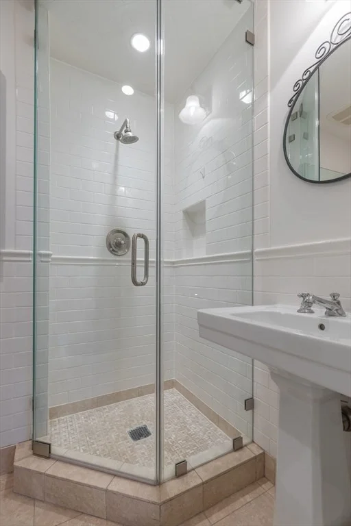 2 bed, 2 bath apartment for rent at 7 Union Park Unit 3, South End — photo 16 of 17