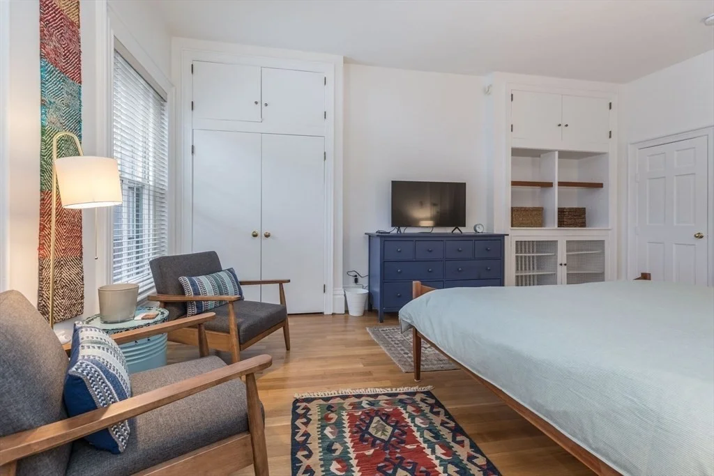 2 bed, 2 bath apartment for rent at 7 Union Park Unit 3, South End — photo 8 of 17