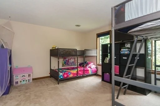 3 bed, 1 bath apartment for rent at 7 Village Way Unit D, Norton — photo 17 of 19
