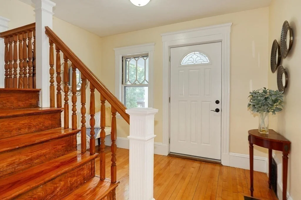 4 bed, 1 bath apartment for rent at 7 Vincent Ave, Belmont — photo 15 of 28