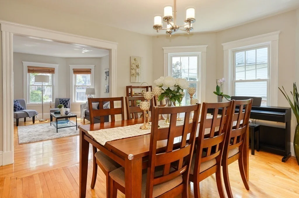 4 bed, 1 bath apartment for rent at 7 Vincent Ave, Belmont — photo 6 of 28