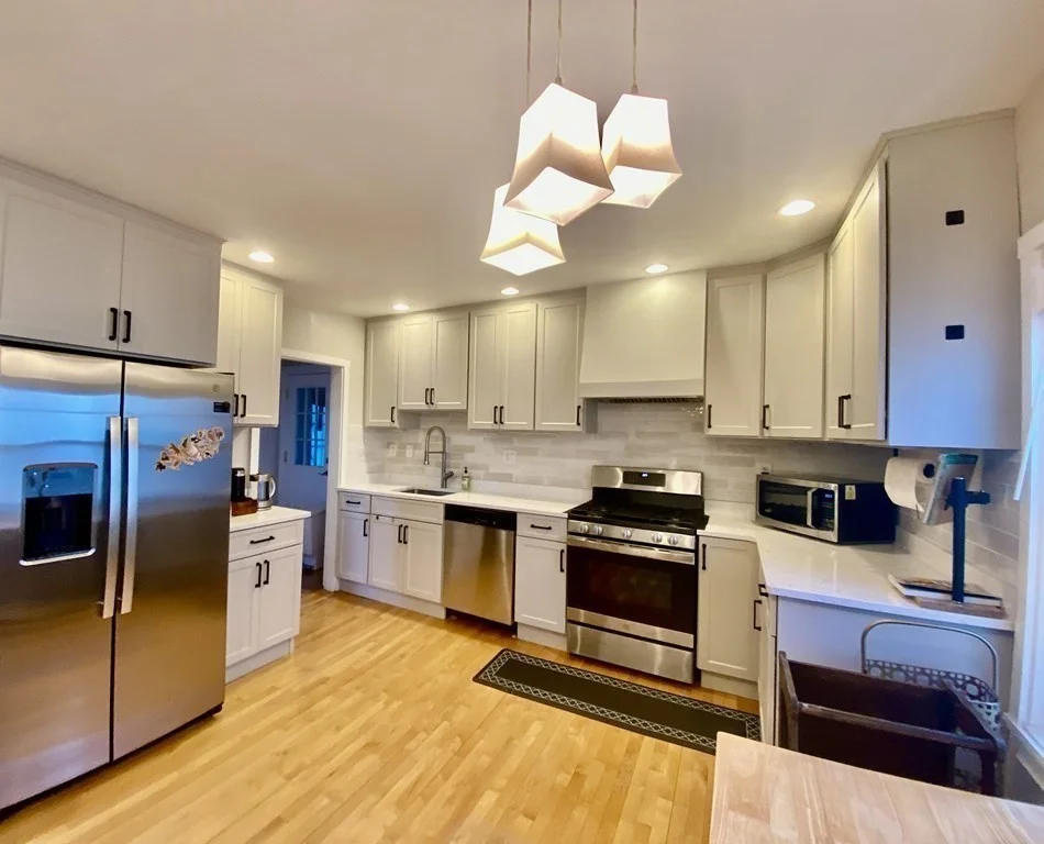 4 bed, 1 bath apartment for rent at 7 Vincent Ave, Belmont — photo 9 of 28