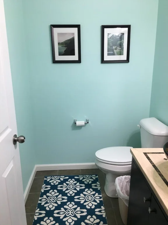 4 bed, 4+ bath apartment for rent at 7 Walnut St Unit 7, Needham — photo 11 of 32