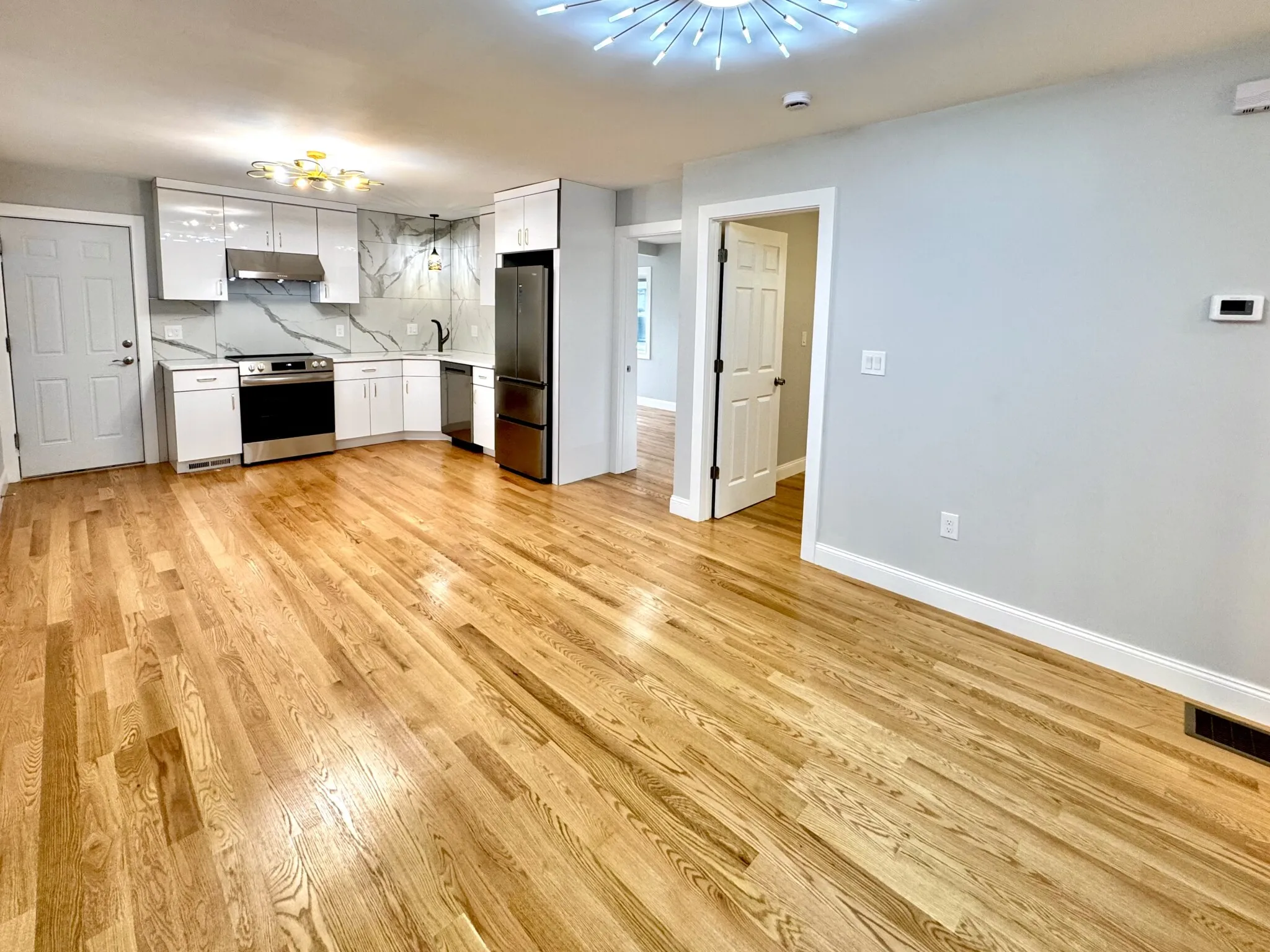 4 bed, 2 bath apartment for rent at 7 Ward St Unit 1, Ward Two — photo 37 of 39