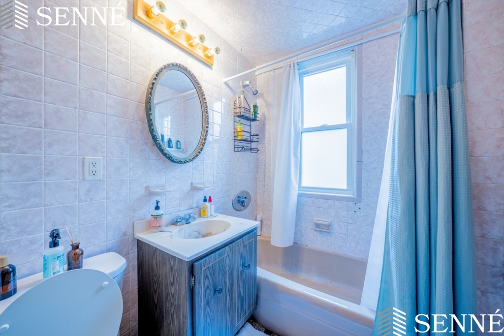 2 bed, 1 bath apartment for rent at 7 Ware Unit 2, Somerville — photo 8 of 9