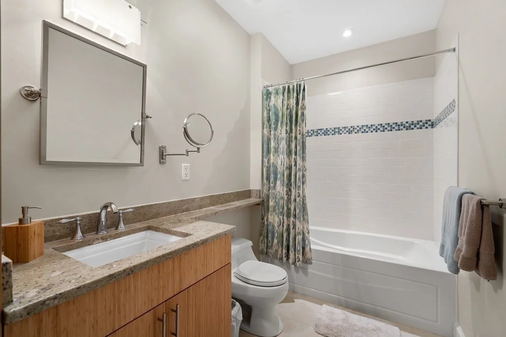 2 bed, 1 bath apartment for rent at 7 Waverley St Unit 7, Belmont — photo 17 of 29