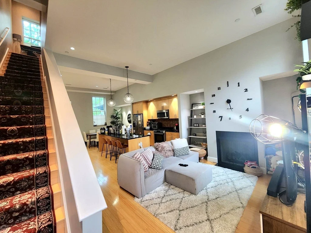2 bed, 1 bath apartment for rent at 7 Waverley St Unit 7, Belmont — photo 14 of 29