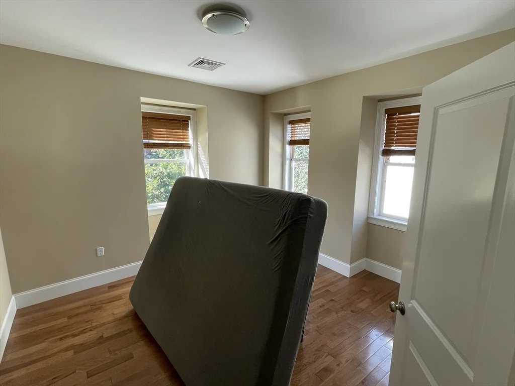 2 bed, 2 bath apartment for rent at 7 Wendell Pl Unit 4, South Boston — photo 10 of 22