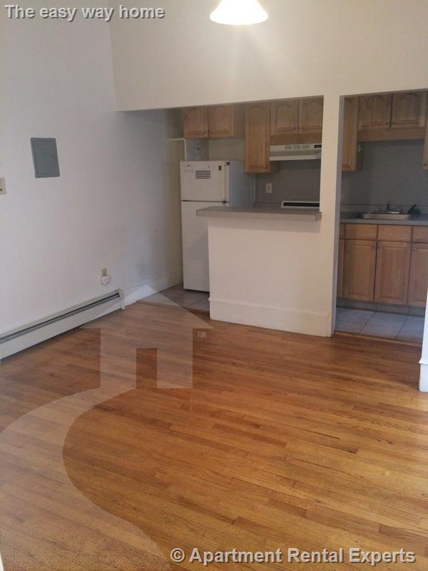 1 bed, 1 bath apartment for rent at 7 Wendell St Unit 1, Harvard Square — photo 3 of 8