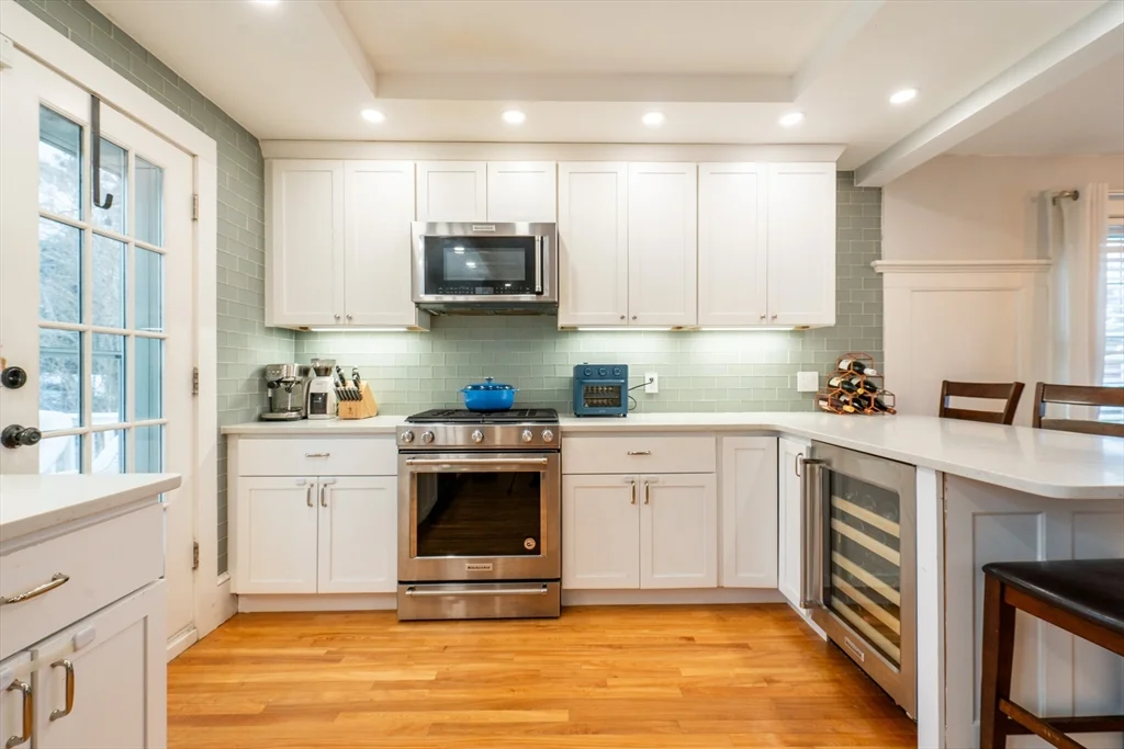 3 bed, 2 bath apartment for rent at 7 Westmoreland St Unit N/A, Boston