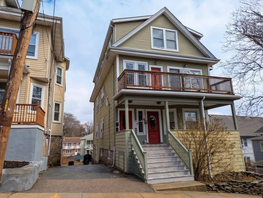 2 bed, 1 bath apartment for rent at 7 Weymouth Ave Unit 3, West Roxbury — photo 8 of 8