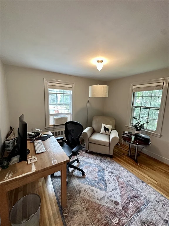 4 bed, 2 bath apartment for rent at 7 Wildwood Ter, Winchester — photo 11 of 25