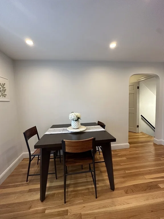 4 bed, 2 bath apartment for rent at 7 Wildwood Ter, Winchester — photo 9 of 25