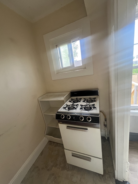 Studio bed, 1 bath apartment for rent at 7 Willet Unit 2, Quincy — photo 8 of 10