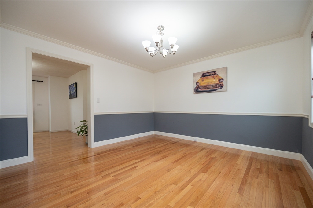 4 bed, 3 bath apartment for rent at 7 Willow Brook Ln, Blackstone — photo 25 of 42