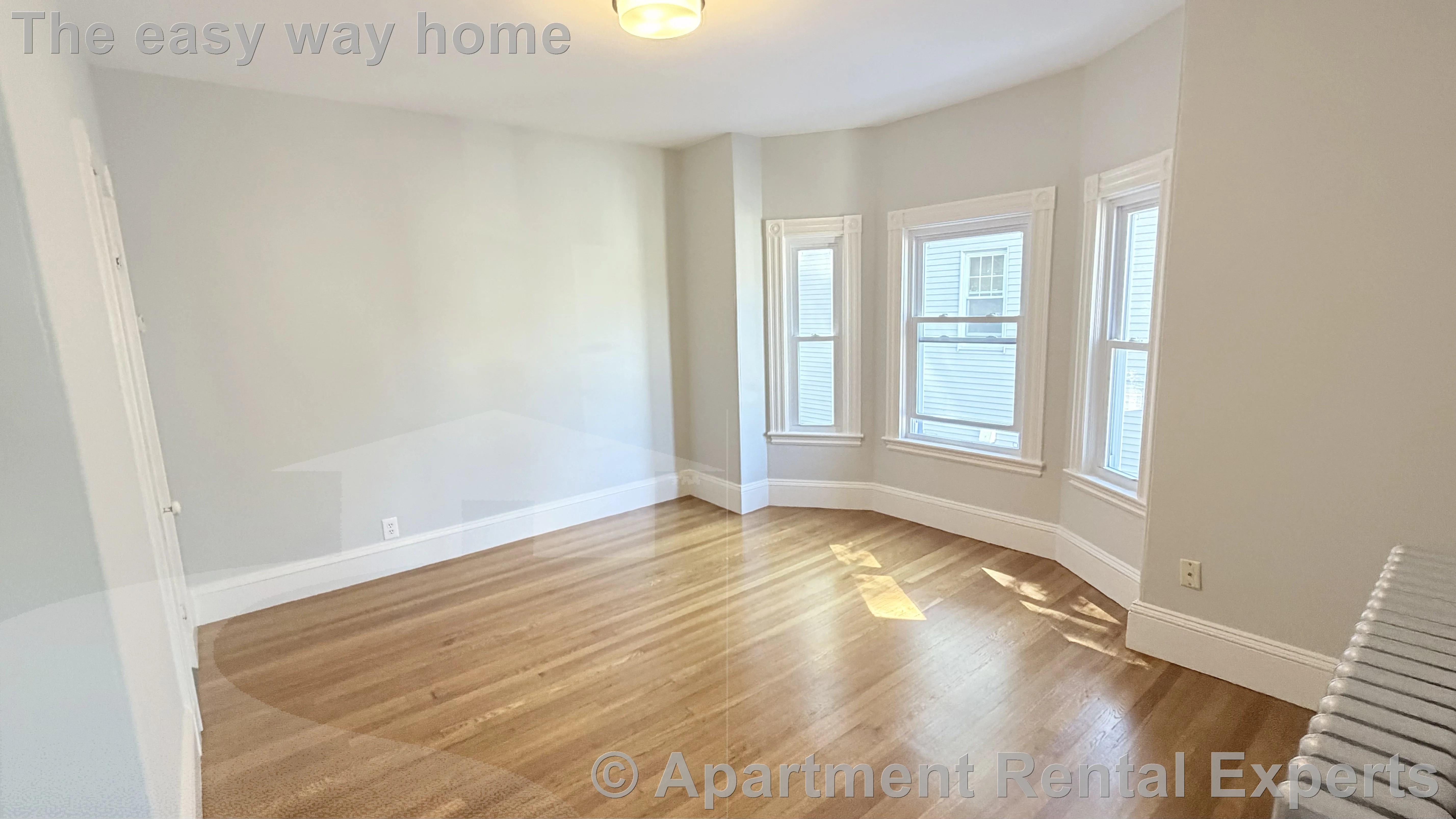 3 bed, 1 bath apartment for rent at 7 Windom St Unit 2, Davis Square — photo 5 of 15