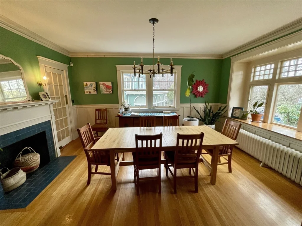 6 bed, 3 bath apartment for rent at 7 Windsor Rd, Brookline — photo 6 of 19