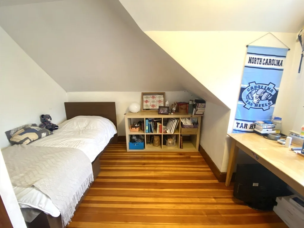 6 bed, 3 bath apartment for rent at 7 Windsor Rd, Brookline — photo 15 of 19