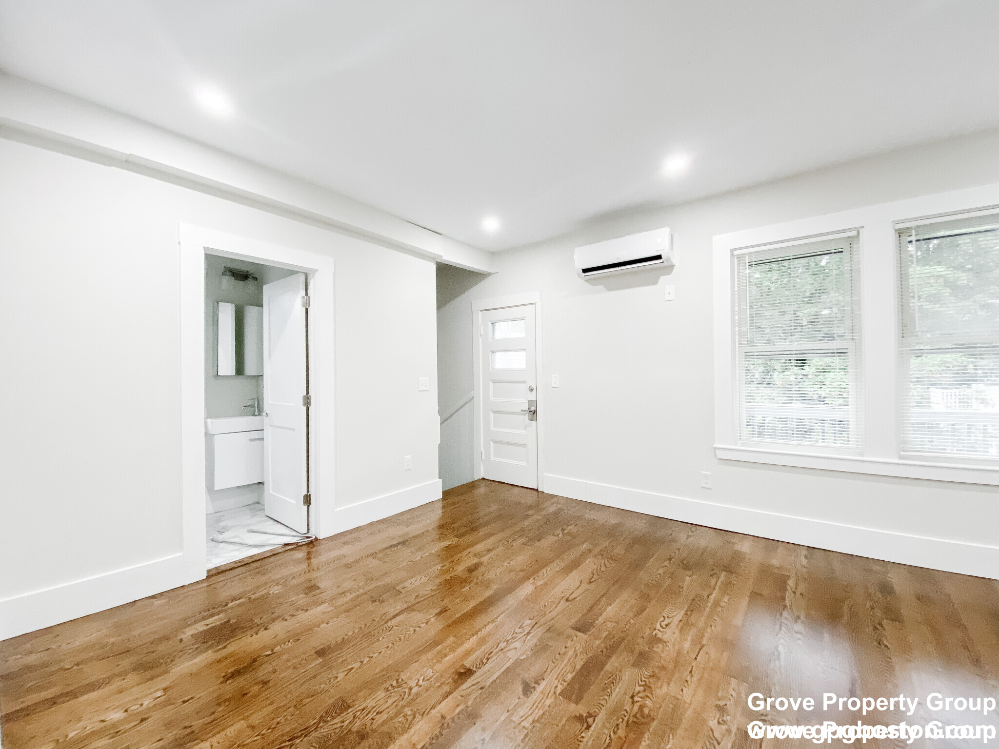 4 bed, 2 bath apartment for rent at 7 Winfield St Unit 2, South Boston — photo 11 of 12