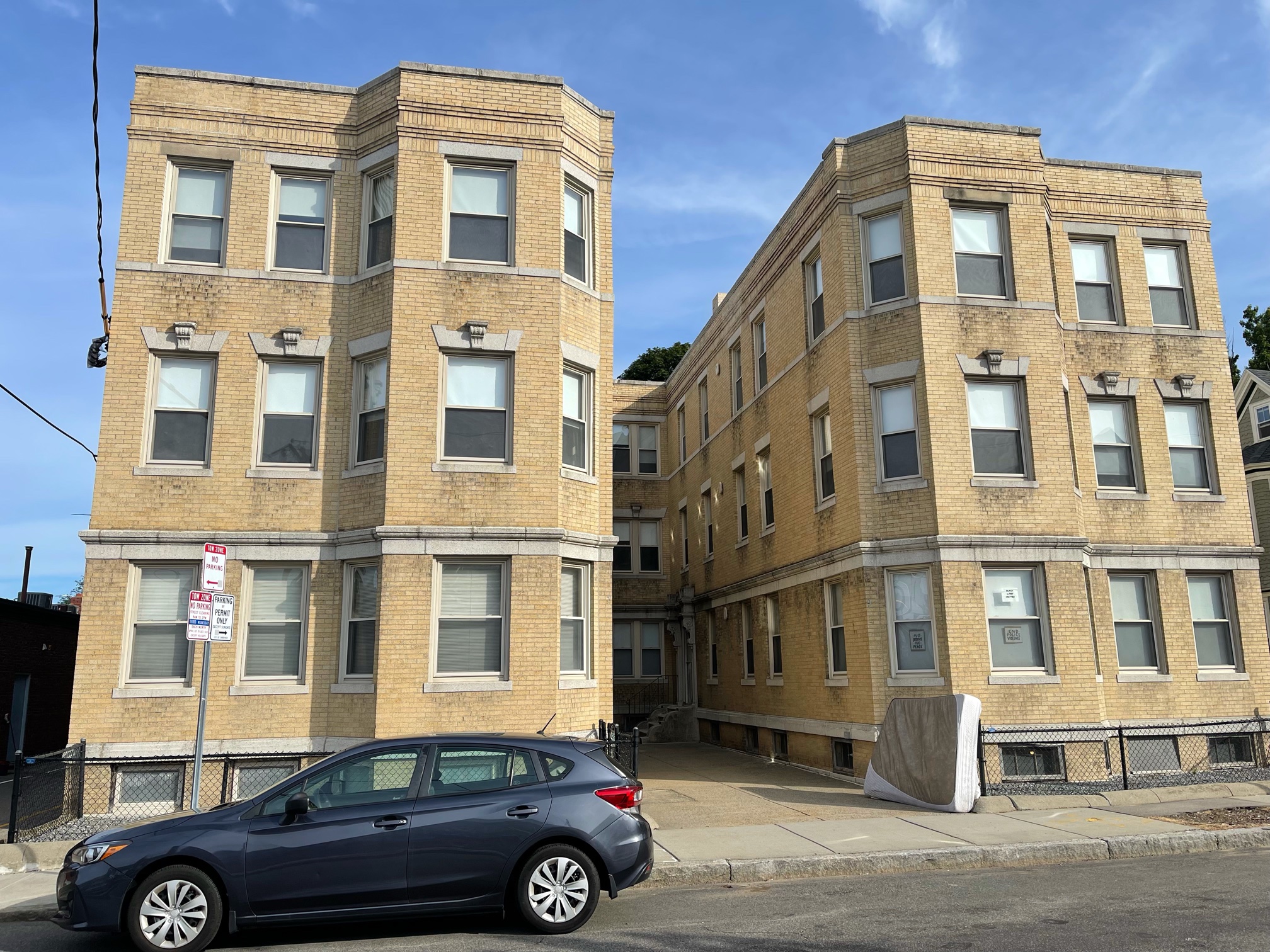 3 bed, 1 bath apartment for rent at 7 Woodbridge St Unit 14, North Cambridge — photo 14 of 14
