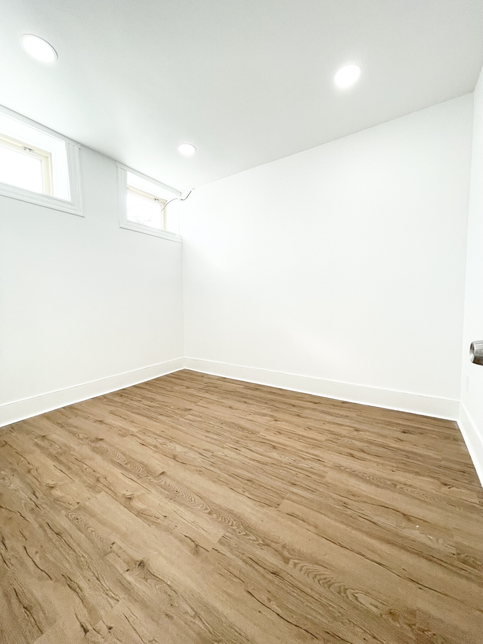 3 bed, 1 bath apartment for rent at 7 Woodbridge St Unit 14, North Cambridge — photo 8 of 14