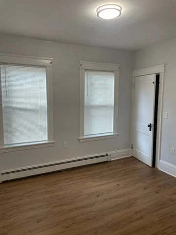 3 bed, 1 bath apartment for rent at 7 Wyman Unit 3, Worcester — photo 8 of 14