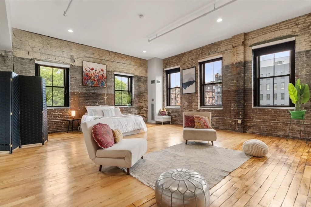 1 bed, 1 bath apartment for rent at 70-72 Northampton St Unit 200A, South End — photo 2 of 18