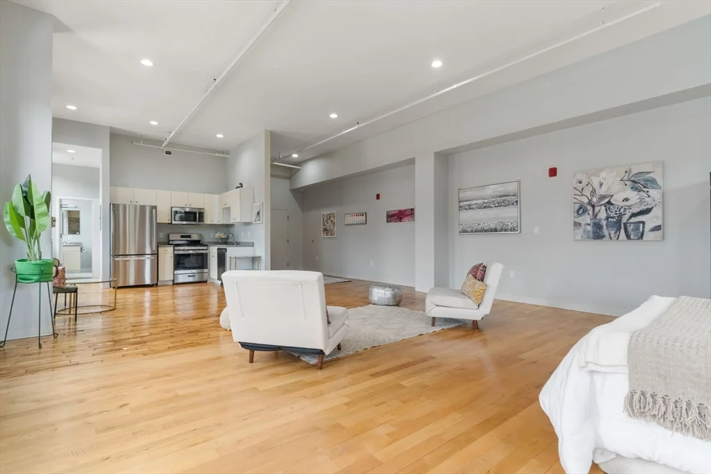 1 bed, 1 bath apartment for rent at 70-72 Northampton St Unit 200A, South End — photo 8 of 18