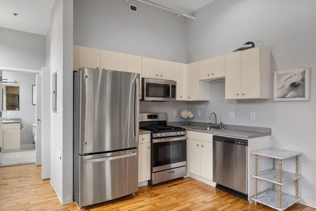 1 bed, 1 bath apartment for rent at 70-72 Northampton St Unit 200A, South End — photo 11 of 18