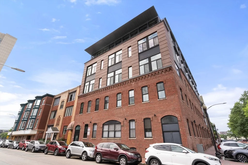 1 bed, 1 bath apartment for rent at 70-72 Northampton St Unit 200A, South End — photo 17 of 18