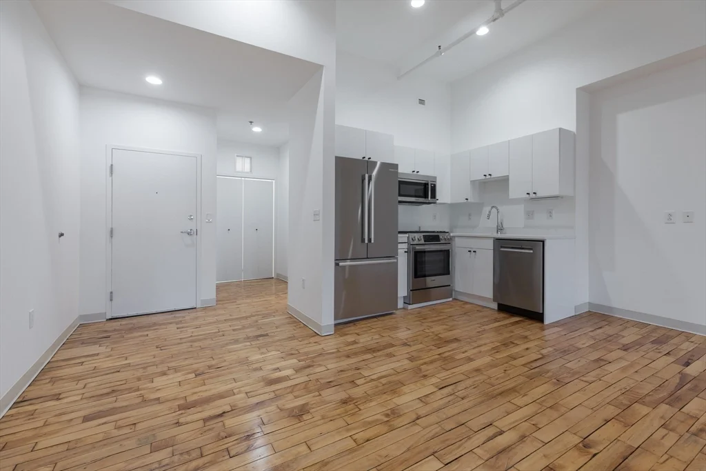 1 bed, 1 bath apartment for rent at 70-72 Northampton St Unit 201, South End — photo 6 of 12