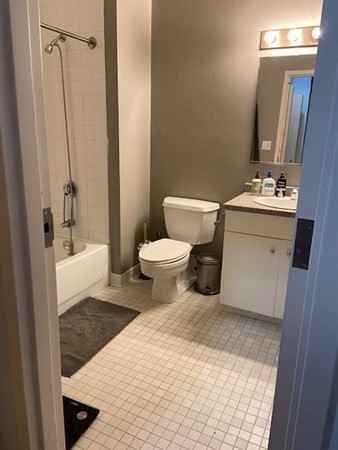 1 bed, 1 bath apartment for rent at 70-72 Northampton Unit 3, South End — photo 10 of 11